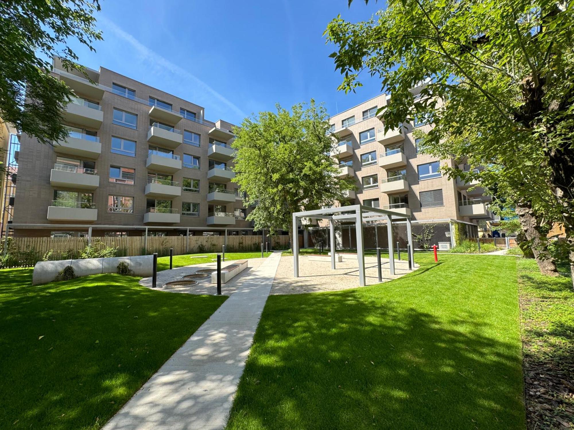 Aurora Apartments 布拉迪斯拉发 外观 照片
